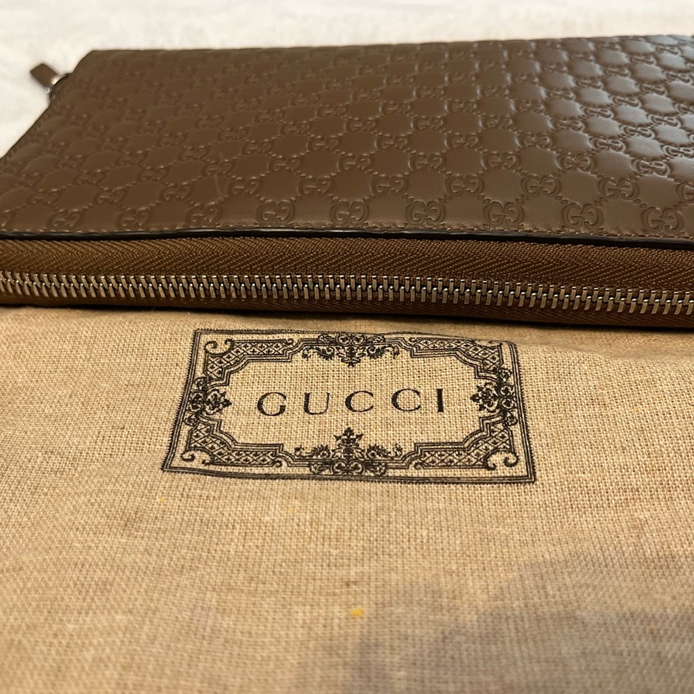 Gucci Brown Guccissima Continental Zip Wallet